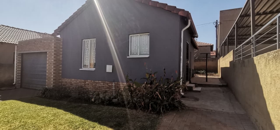 3 Bedroom Property for Sale in Naturena Gauteng