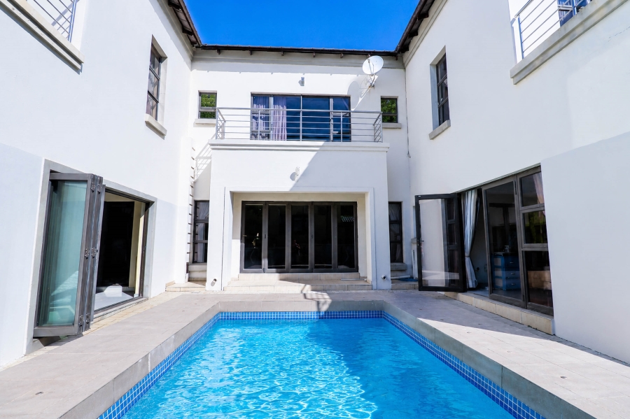 4 Bedroom Property for Sale in Blue Valley Golf Estate Gauteng