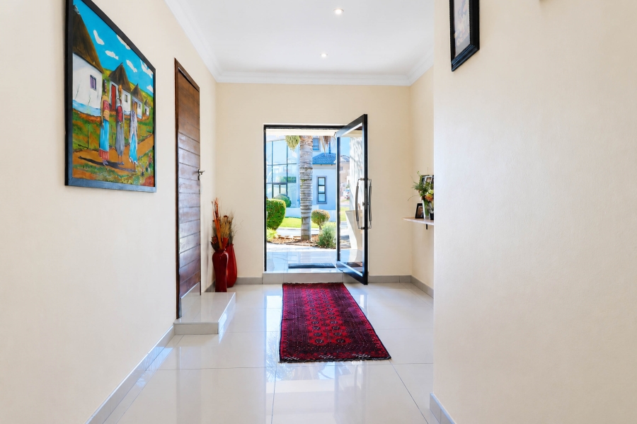 4 Bedroom Property for Sale in Blue Valley Golf Estate Gauteng