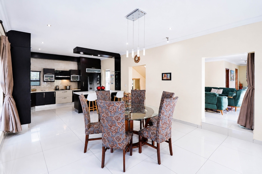 4 Bedroom Property for Sale in Blue Valley Golf Estate Gauteng