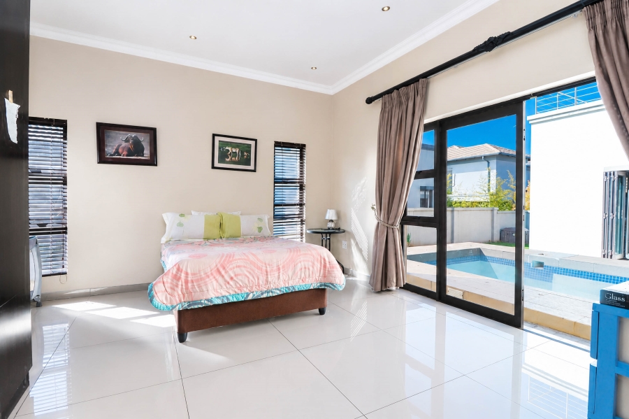 4 Bedroom Property for Sale in Blue Valley Golf Estate Gauteng