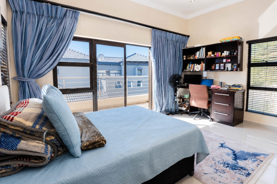 4 Bedroom Property for Sale in Blue Valley Golf Estate Gauteng