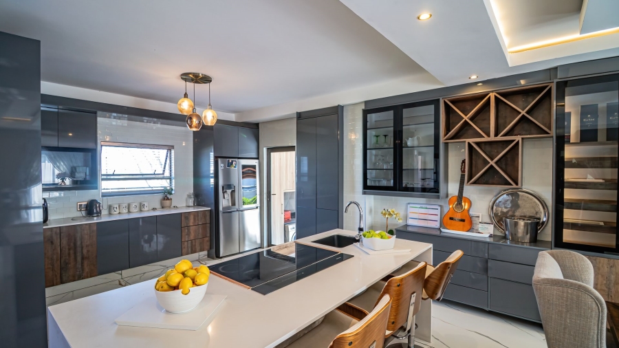 4 Bedroom Property for Sale in Kyalami Hills Gauteng