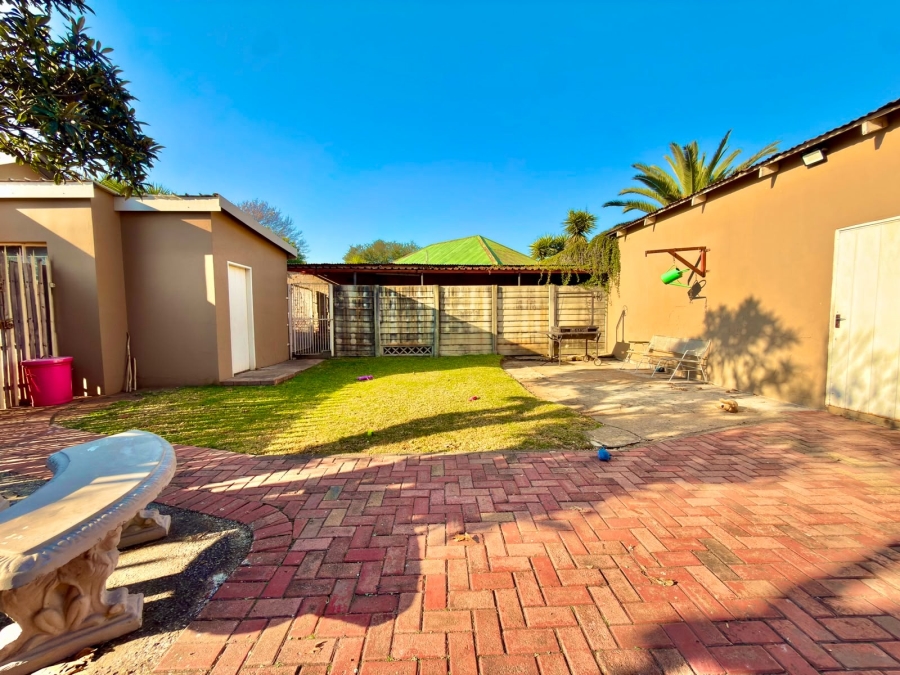 3 Bedroom Property for Sale in Brakpan Central Gauteng