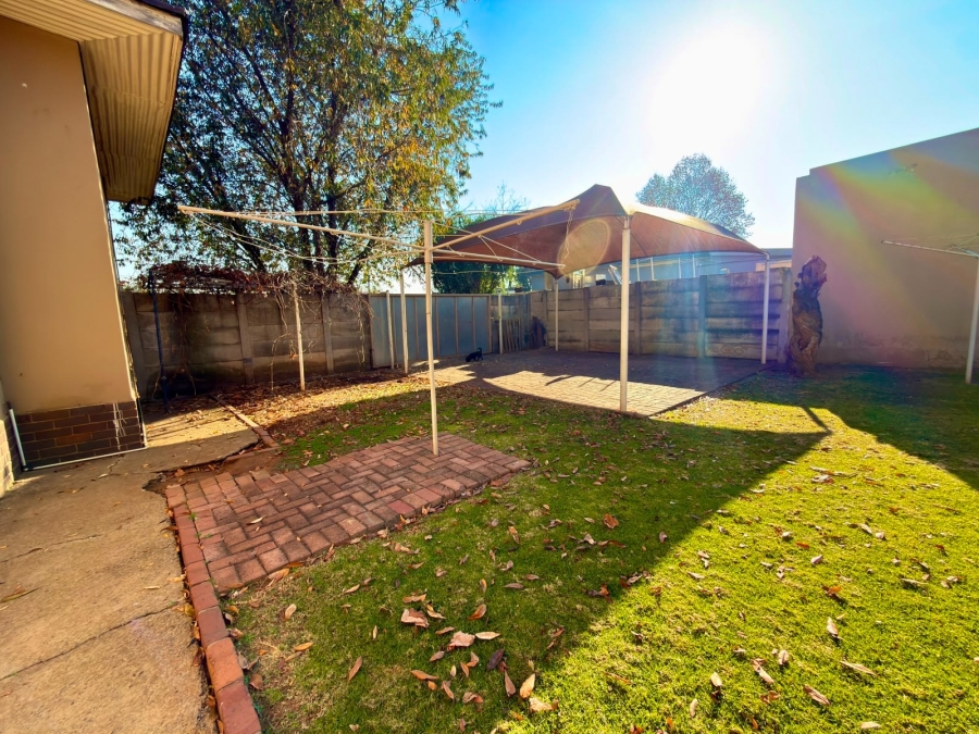 3 Bedroom Property for Sale in Brakpan Central Gauteng