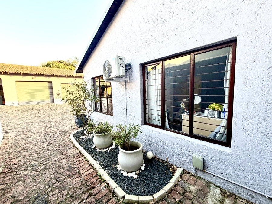 3 Bedroom Property for Sale in Fourways Gauteng