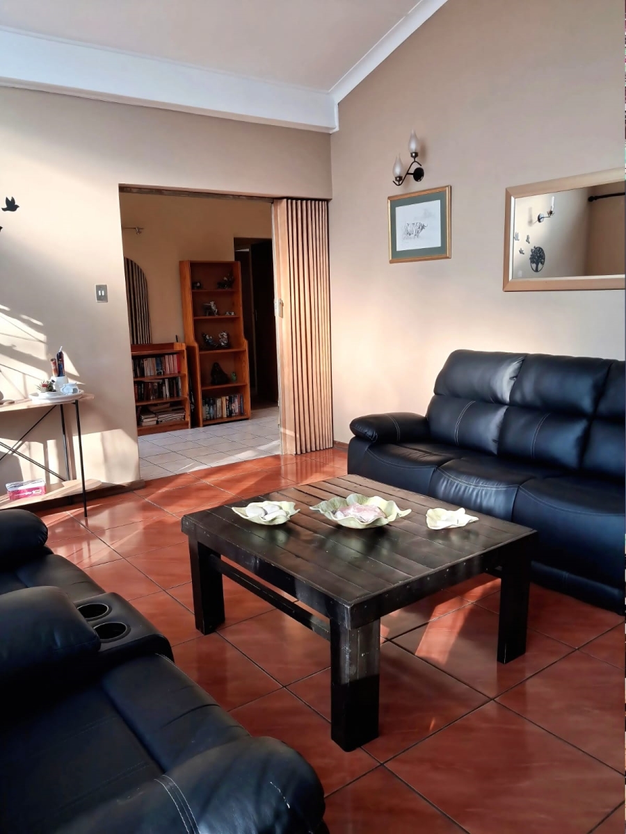 3 Bedroom Property for Sale in Three Rivers Gauteng