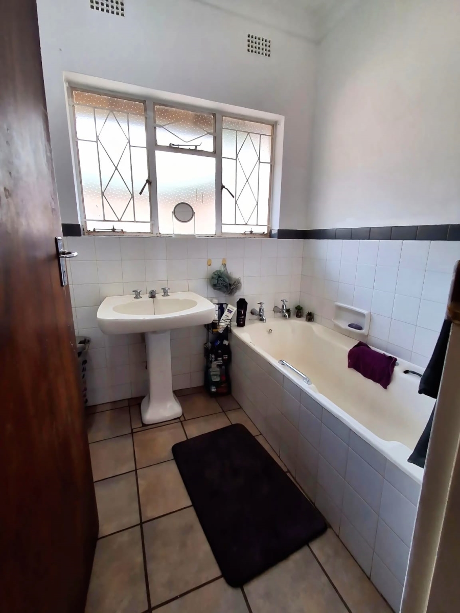 3 Bedroom Property for Sale in Three Rivers Gauteng