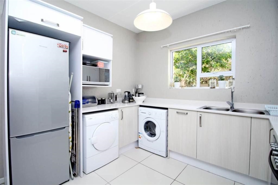 2 Bedroom Property for Sale in Paulshof Gauteng