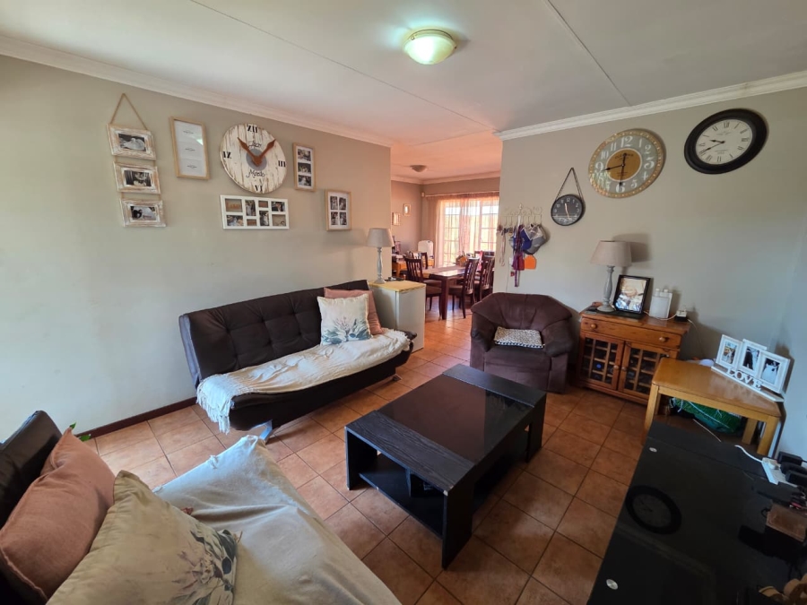 2 Bedroom Property for Sale in Montana Gauteng
