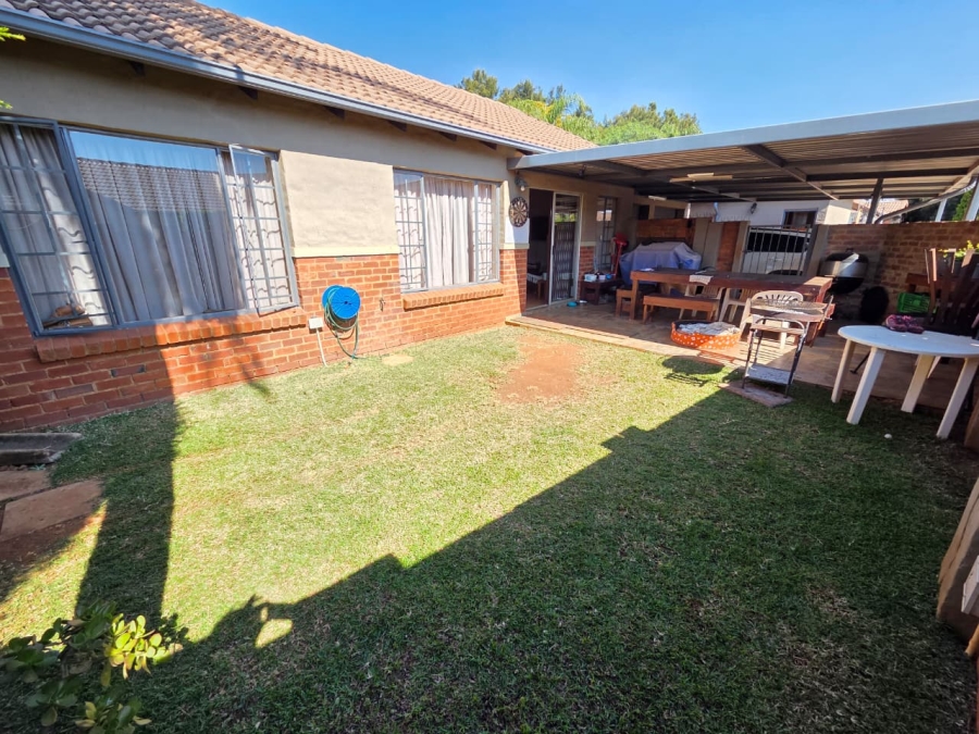 2 Bedroom Property for Sale in Montana Gauteng