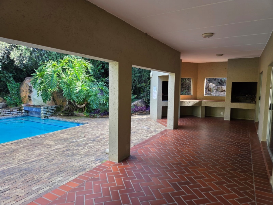 To Let 1 Bedroom Property for Rent in Bryanston Gauteng