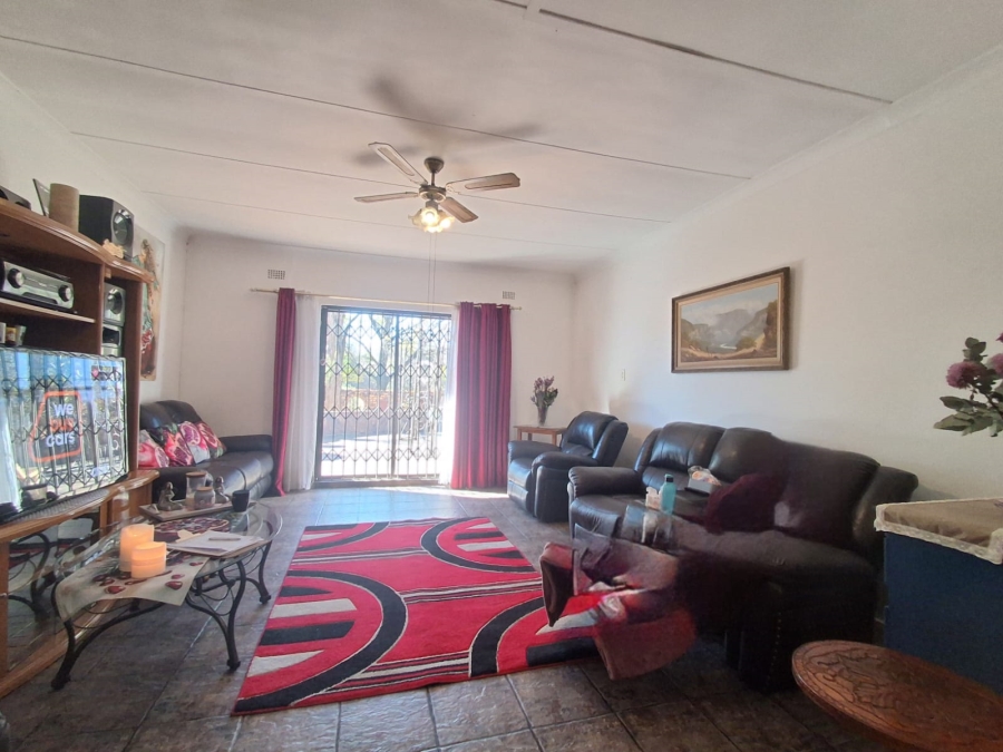8 Bedroom Property for Sale in Meyerton Central Gauteng