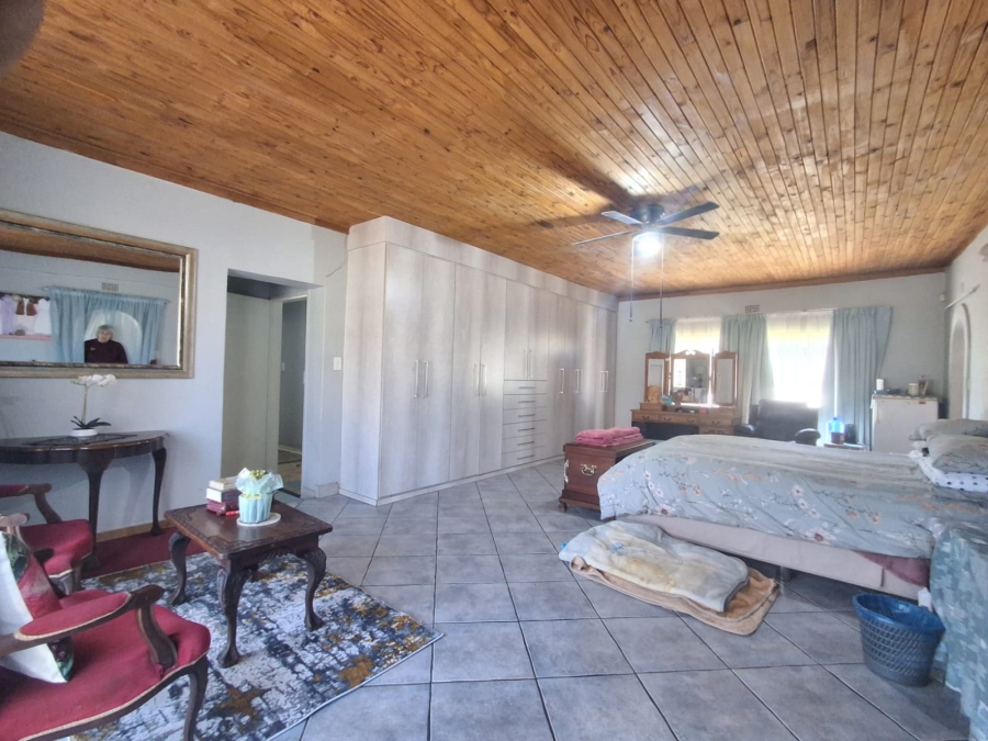 8 Bedroom Property for Sale in Meyerton Central Gauteng