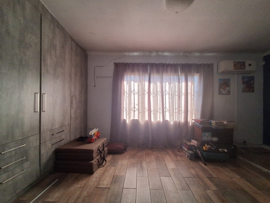 8 Bedroom Property for Sale in Meyerton Central Gauteng