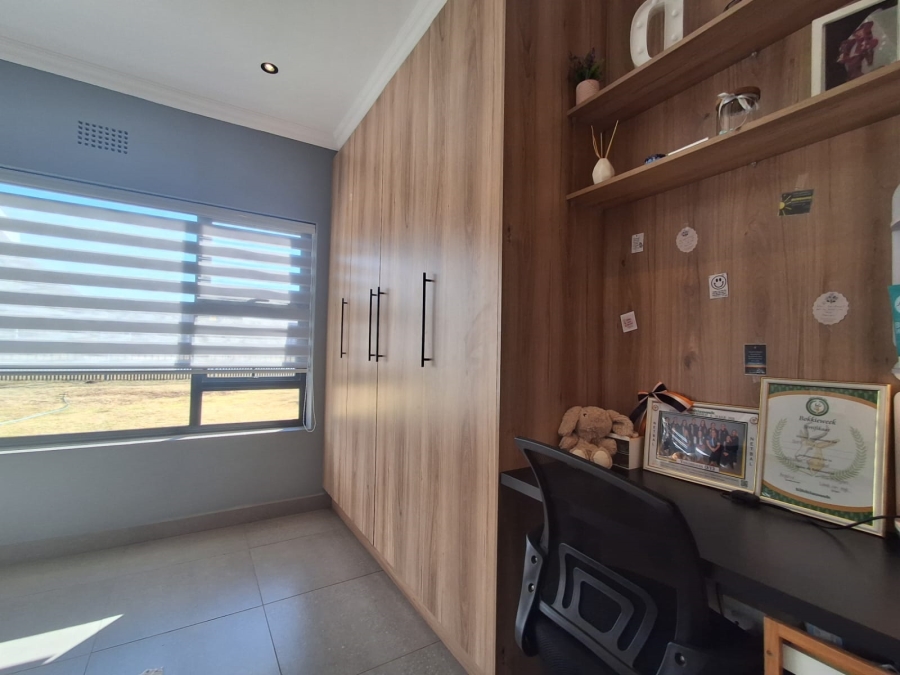 4 Bedroom Property for Sale in Meyerton Central Gauteng