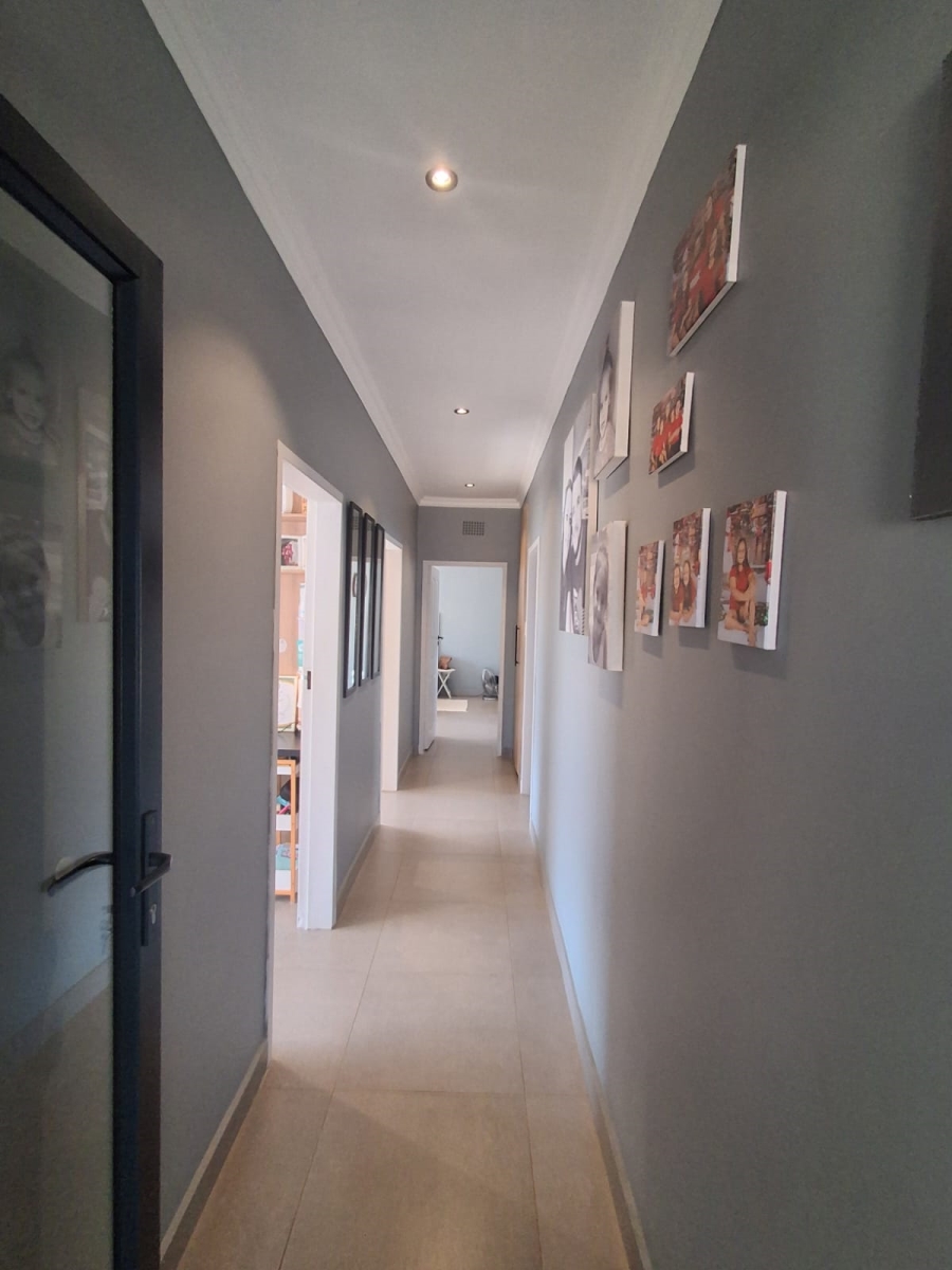 4 Bedroom Property for Sale in Meyerton Central Gauteng