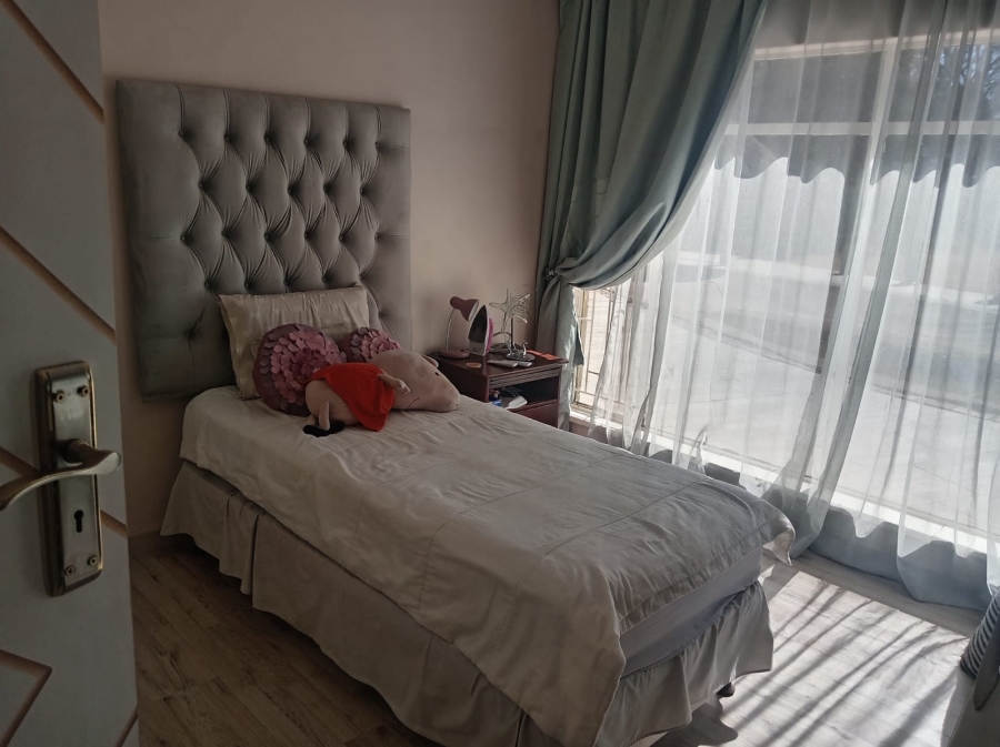 3 Bedroom Property for Sale in Three Rivers East Gauteng