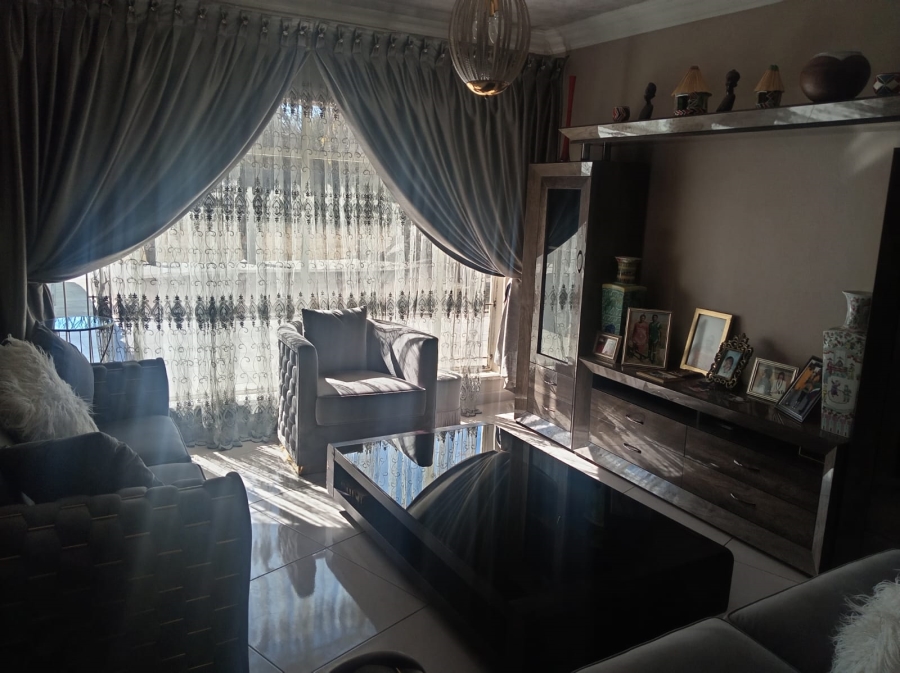 3 Bedroom Property for Sale in Three Rivers East Gauteng