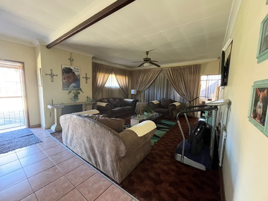 4 Bedroom Property for Sale in Brenthurst Gauteng