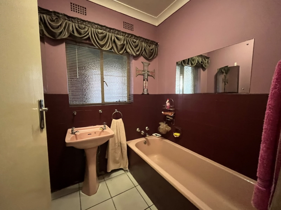 4 Bedroom Property for Sale in Brenthurst Gauteng
