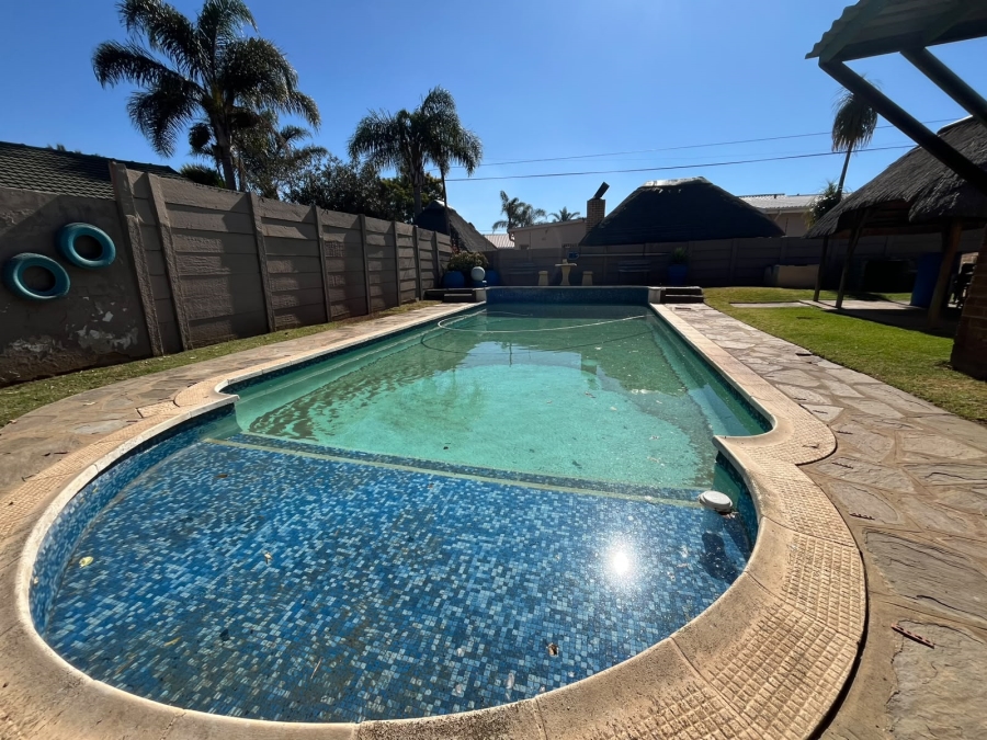 4 Bedroom Property for Sale in Brenthurst Gauteng