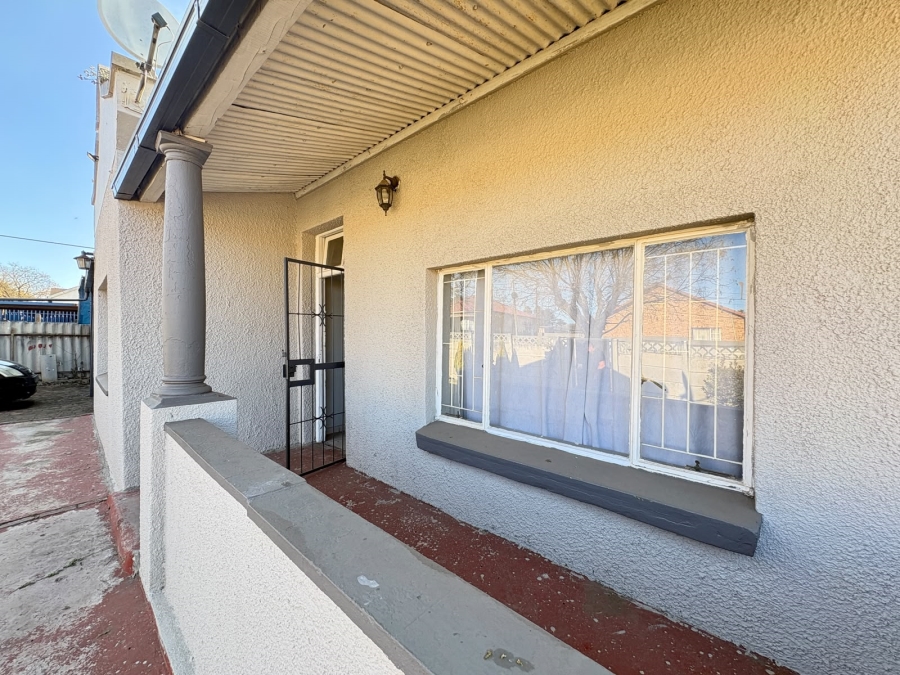 2 Bedroom Property for Sale in Brakpan Central Gauteng
