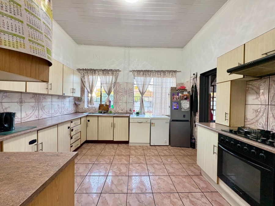3 Bedroom Property for Sale in Brakpan Central Gauteng