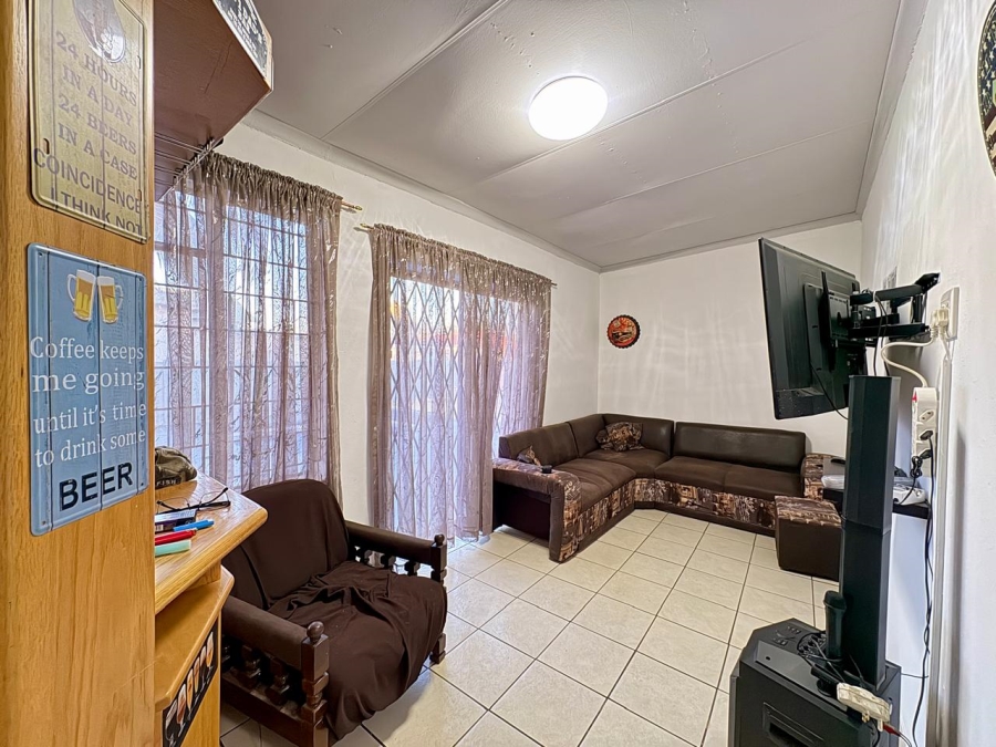 3 Bedroom Property for Sale in Brakpan Central Gauteng