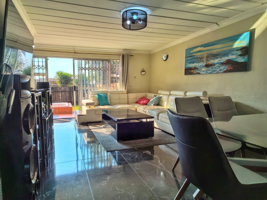 2 Bedroom Property for Sale in Blackheath Gauteng