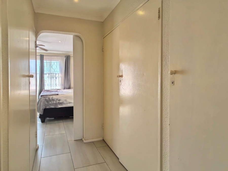 2 Bedroom Property for Sale in Blackheath Gauteng