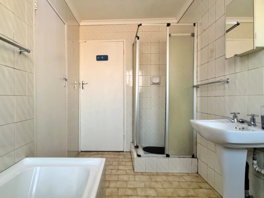 2 Bedroom Property for Sale in Blackheath Gauteng