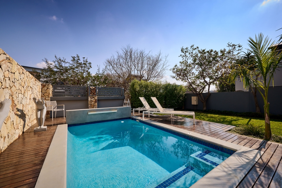 4 Bedroom Property for Sale in Waterfall Country Village Gauteng