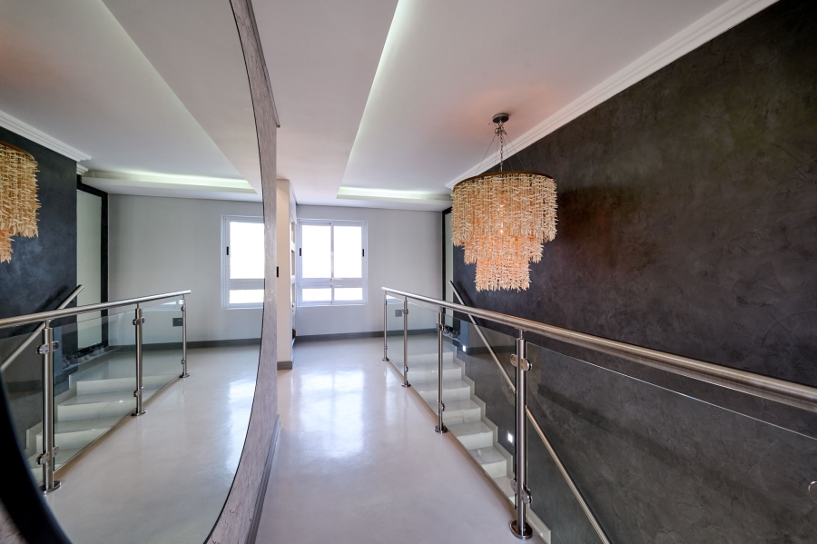 4 Bedroom Property for Sale in Waterfall Country Village Gauteng