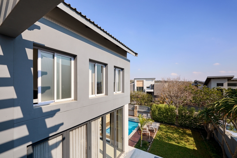 4 Bedroom Property for Sale in Waterfall Country Village Gauteng