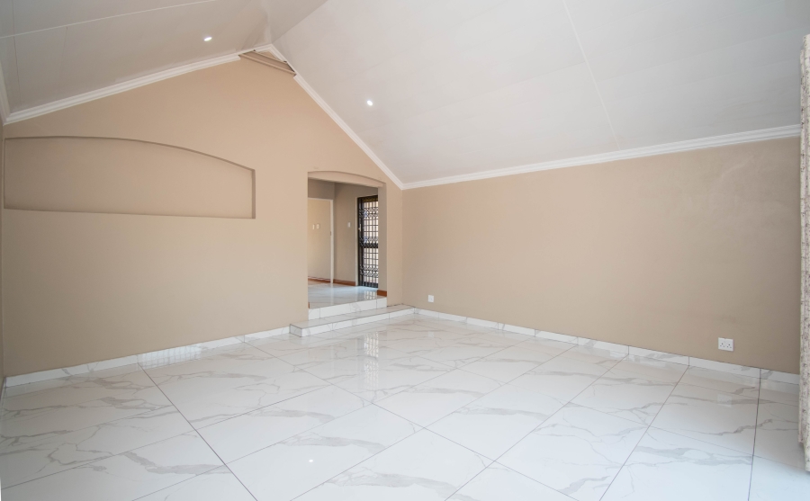 To Let 1 Bedroom Property for Rent in Randpark Ridge Gauteng