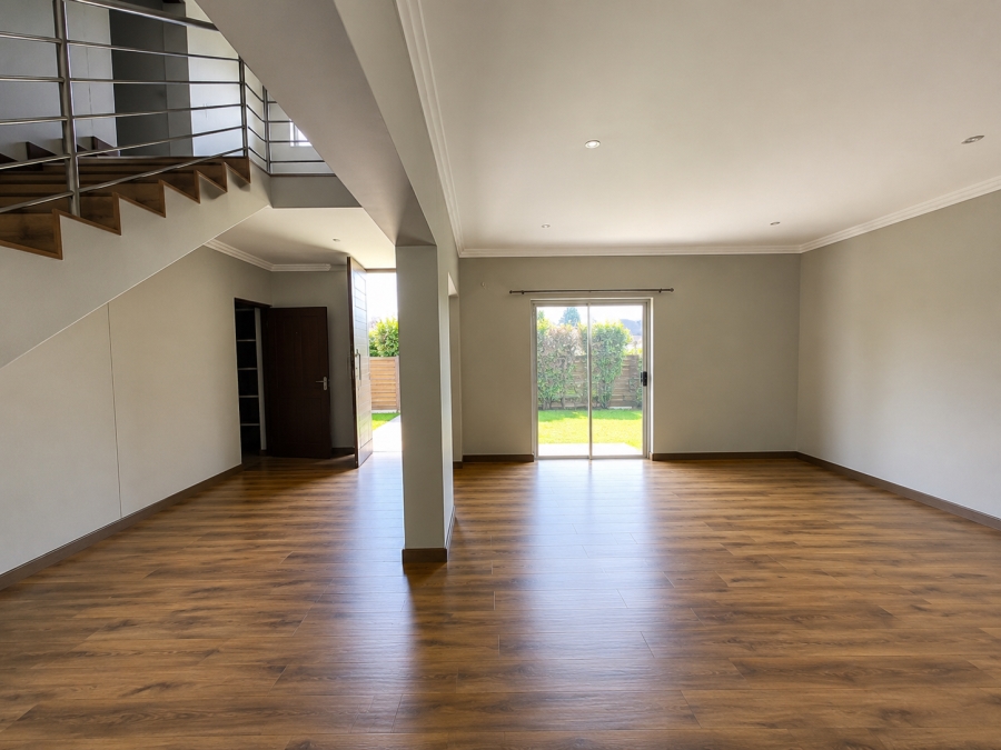 To Let 4 Bedroom Property for Rent in Six Fountains Residential Estate Gauteng