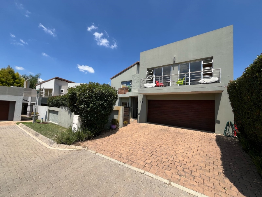 To Let 4 Bedroom Property for Rent in Six Fountains Residential Estate Gauteng