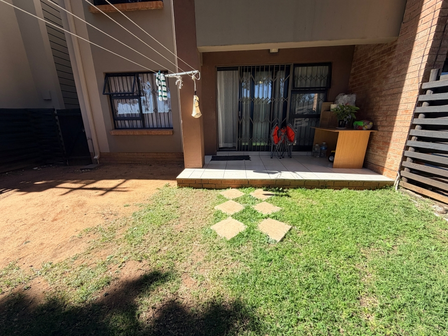 2 Bedroom Property for Sale in North Riding Gauteng