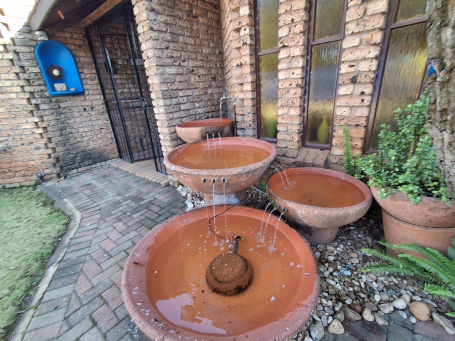 3 Bedroom Property for Sale in Carletonville Central Gauteng