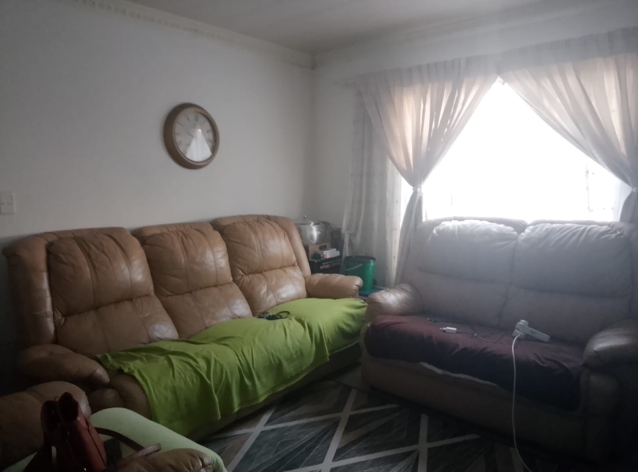 2 Bedroom Property for Sale in New Payneville Gauteng