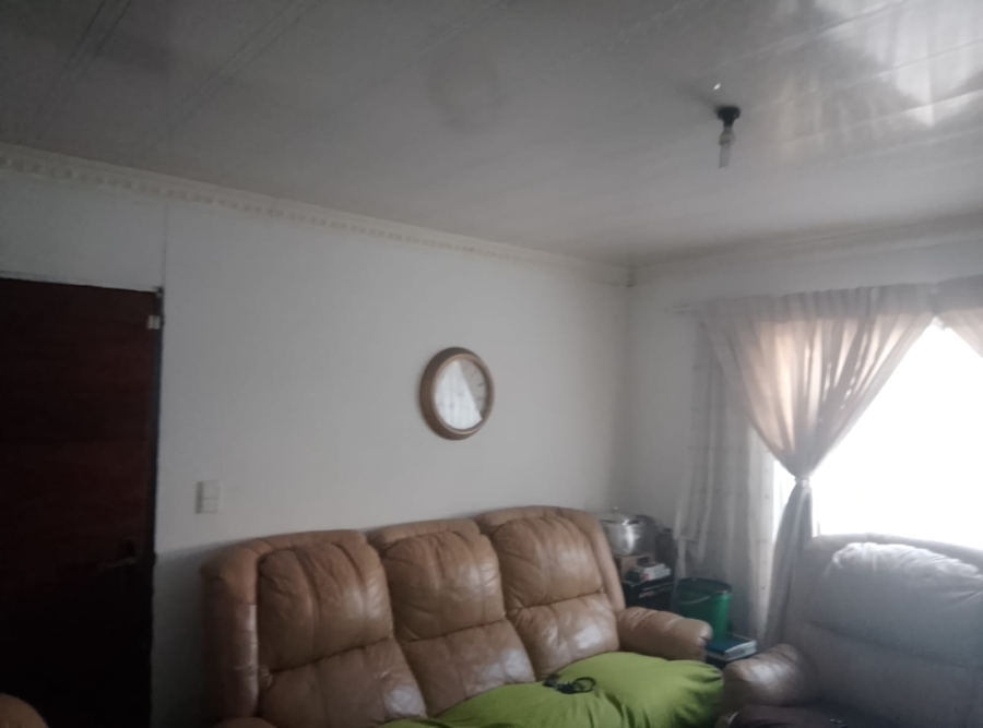 2 Bedroom Property for Sale in New Payneville Gauteng
