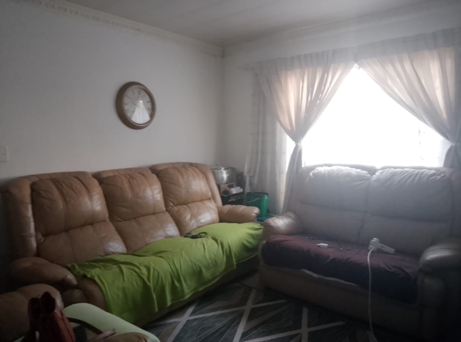2 Bedroom Property for Sale in New Payneville Gauteng