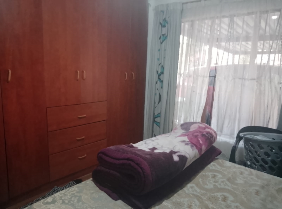 2 Bedroom Property for Sale in New Payneville Gauteng