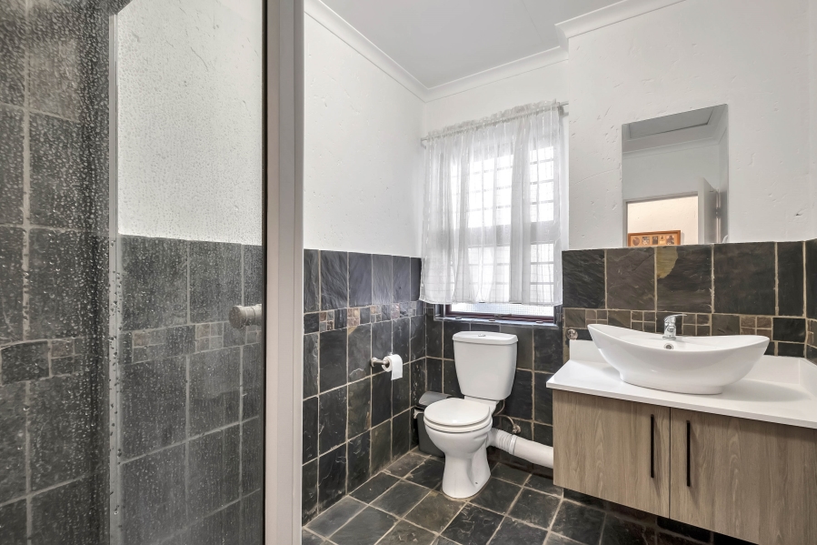 To Let 2 Bedroom Property for Rent in Ferndale Gauteng