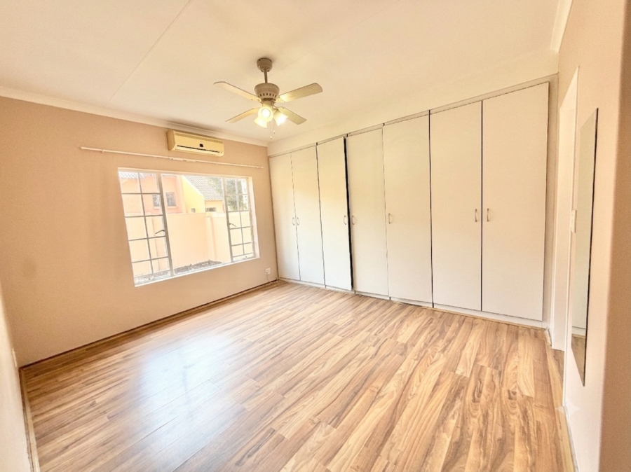 3 Bedroom Property for Sale in Thatchfield Estate Gauteng