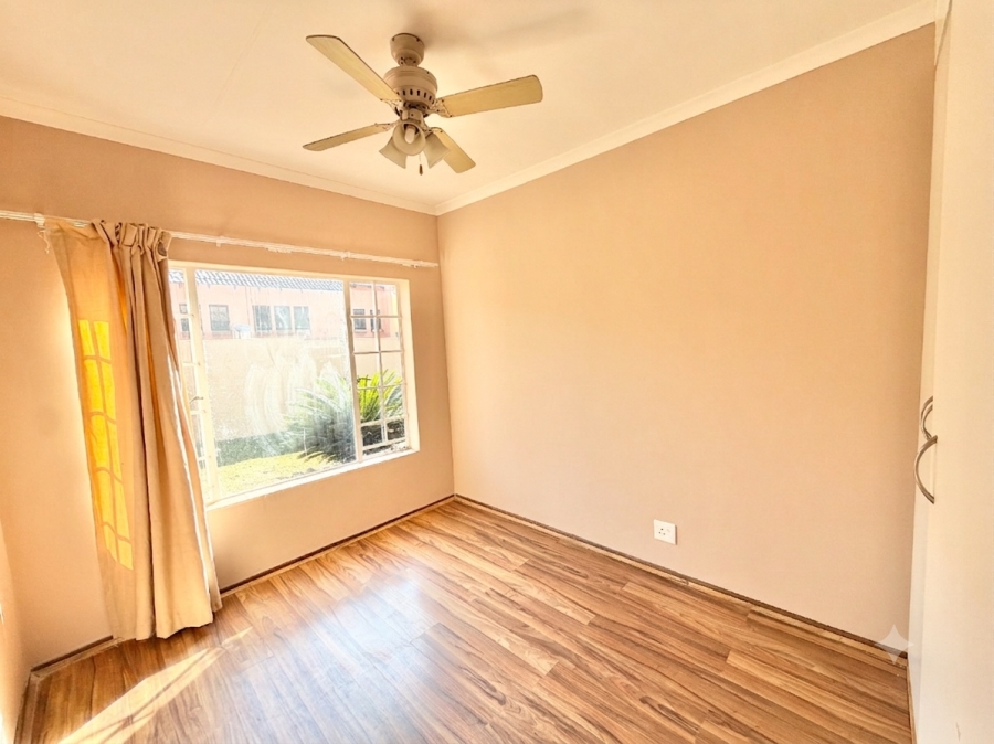 3 Bedroom Property for Sale in Thatchfield Estate Gauteng