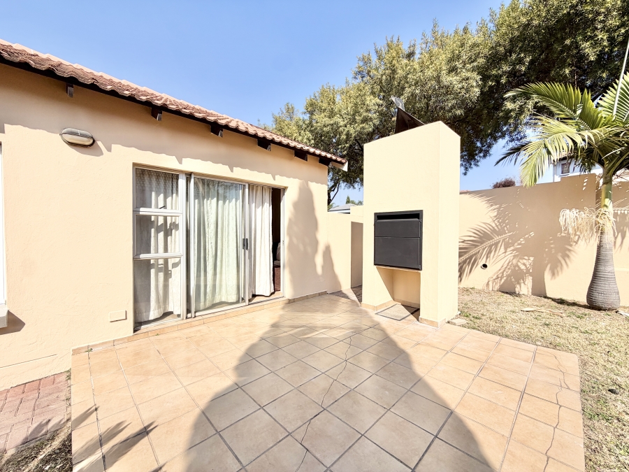 3 Bedroom Property for Sale in Thatchfield Estate Gauteng
