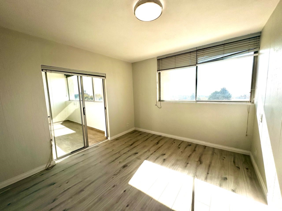 2 Bedroom Property for Sale in Morningside Gauteng