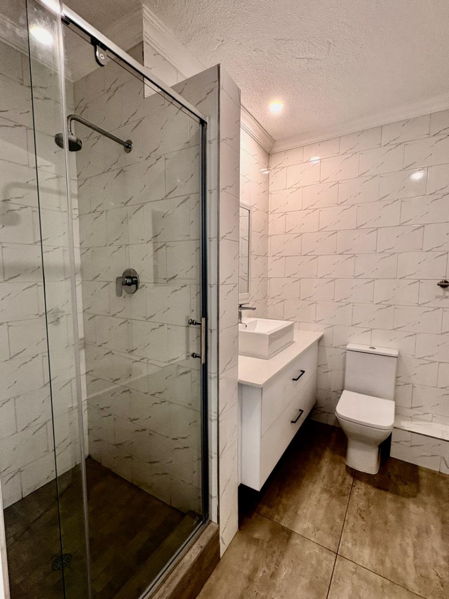 2 Bedroom Property for Sale in Morningside Gauteng